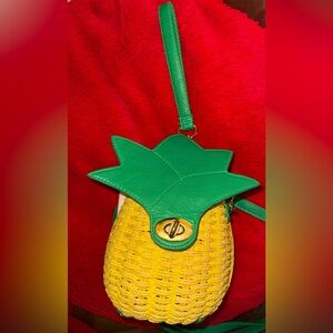 Source Unknown Green and Yellow Pineapple Crossbody Bag